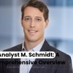 Analyst M. Schmidt